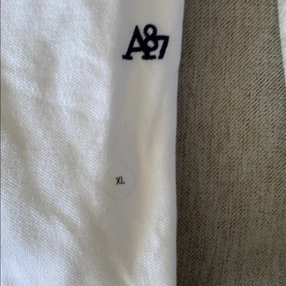 New Aero men’s short sleeved polo XL - Picture 2 of 3